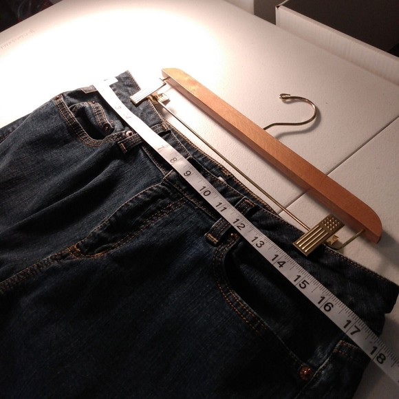 DKNY Jeans Women's Plus Size 16 Blue Denim Straight Leg - Picture 5 of 8